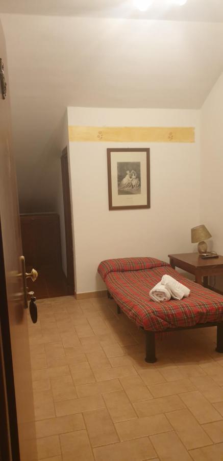 Lh Albergo Il Paradiso 佩斯卡塞罗利 外观 照片