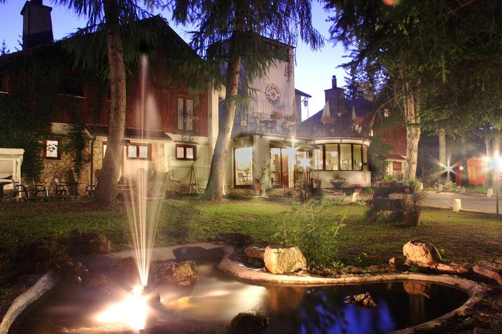 Lh Albergo Il Paradiso 佩斯卡塞罗利 外观 照片